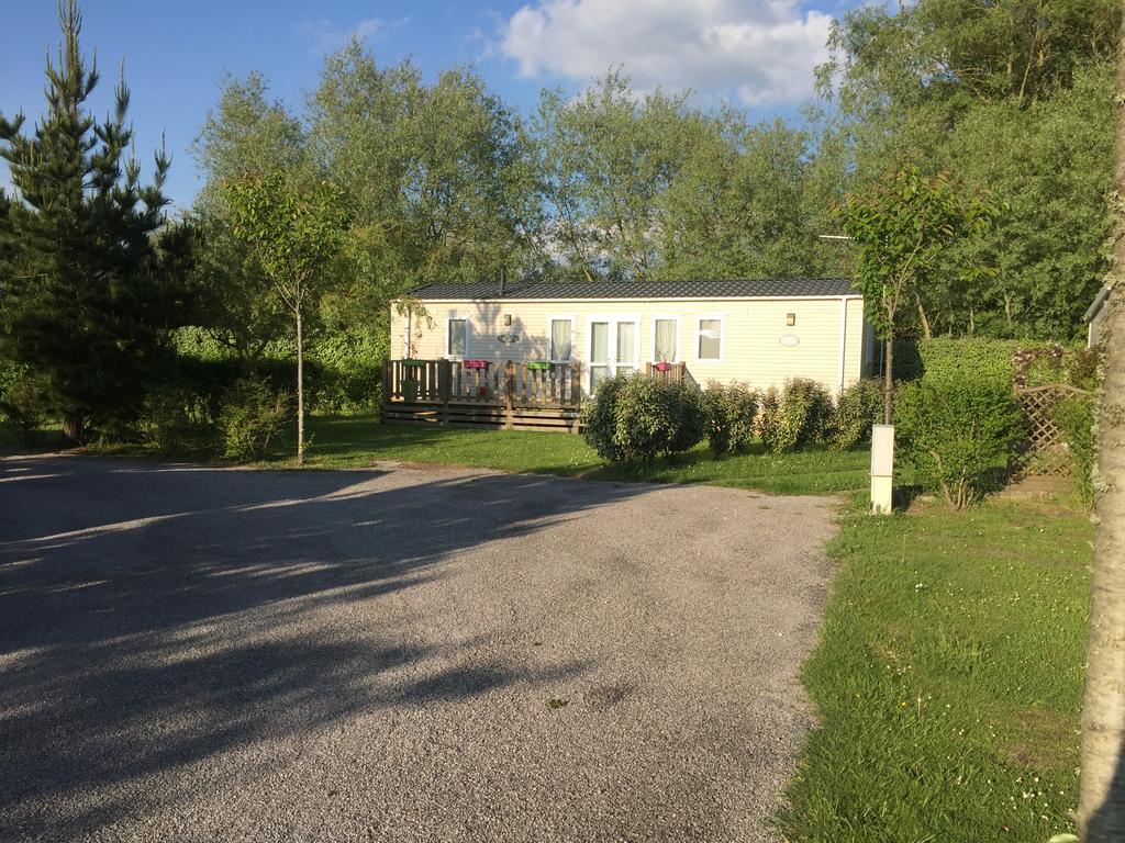 Camping Caravaning Les Cerisiers Berck Sur Mer Verton Exterior foto