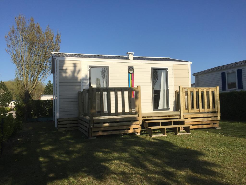 Camping Caravaning Les Cerisiers Berck Sur Mer Verton Exterior foto